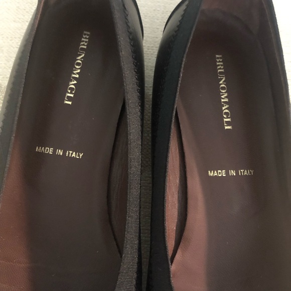 Bruno Magli cap toe ballet flats - Picture 4 of 9